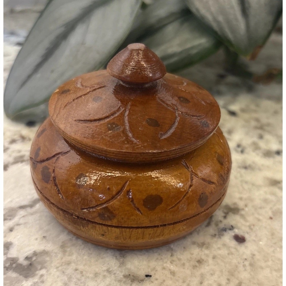 Vintage Wooden Handcrafted Carved Floral Pattern Trinket Jewelry Box